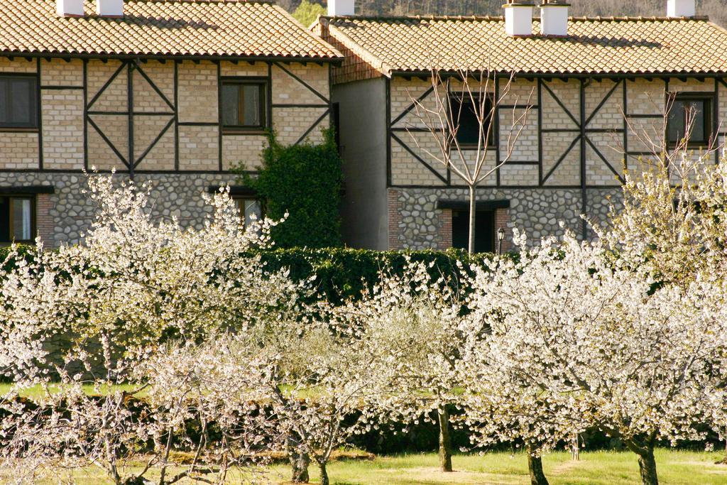 El Canchal De La Gallina - Parking Gratis - Jacuzzi En Privado - Cafeteria - Desayunos - Piscina De Agua Caliente A Partir Del 12 De Abril 2025 Hervás エクステリア 写真